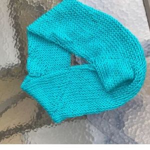 Handmade woven Infinity Scarf bright blue 🧶🧣